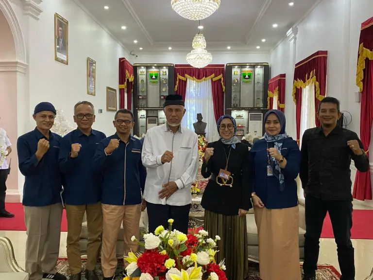West Sumatra Governor Pushes for Need of Construction Economics Engineering Experts and Potential Graduates of Bung Hatta University
