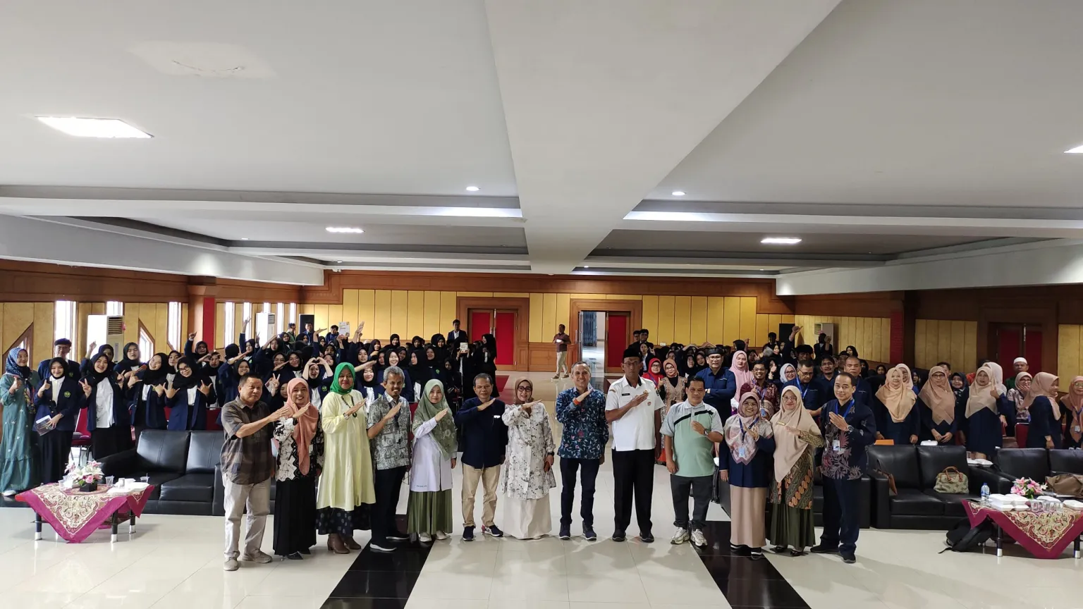 Bung Hatta University FKIP Students Join Orientation and Briefing for School Field Introduction Program (PLP)