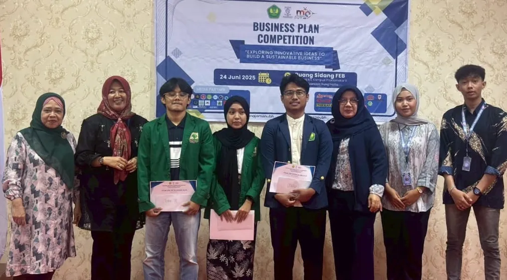 The Faculty of Economics and Business Management Student Association (HMPS) of Bung Hatta University Holds the 2025 Business Plan Competition