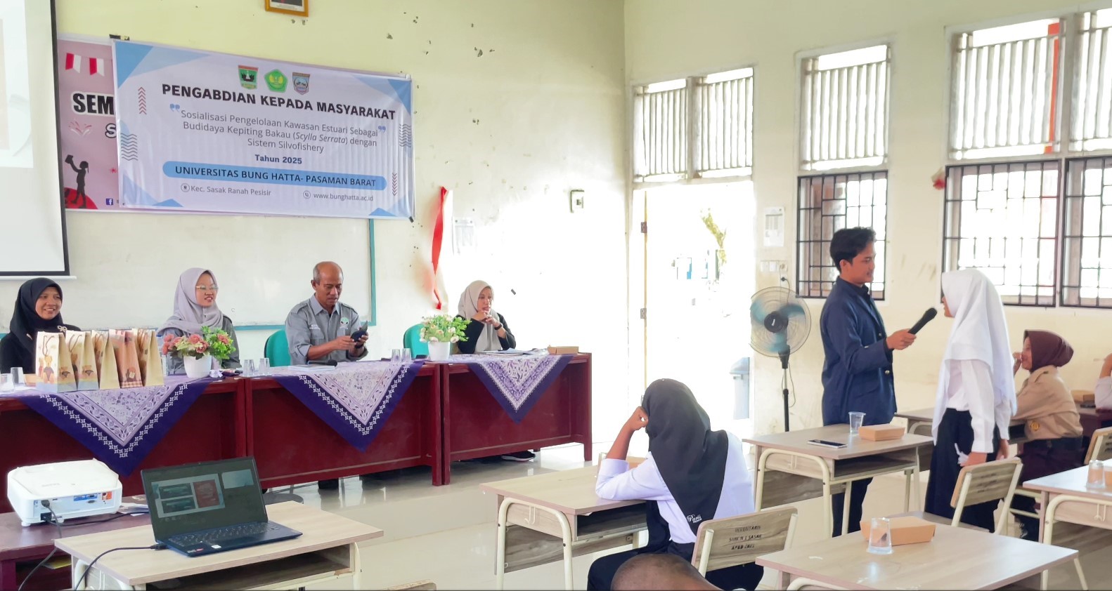 Faculty of Fisheries and Marine Sciences Universitas Bung Hatta Promotes Silvofishery System for Sustainable Mangrove Crab Farming