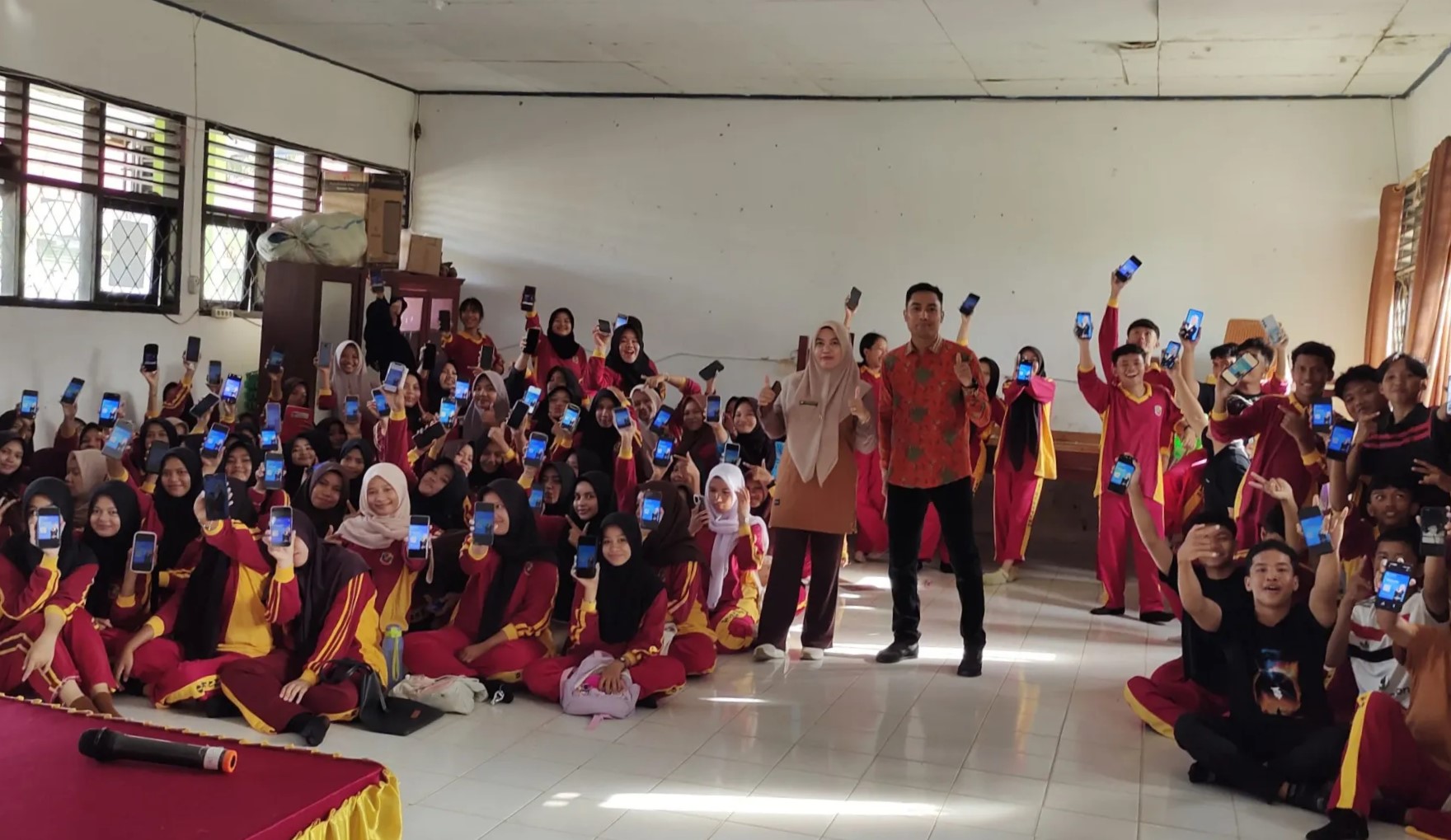 FKIP Team Community Service Team Prepares SMAN 1 Mukomuko Students for UTBK