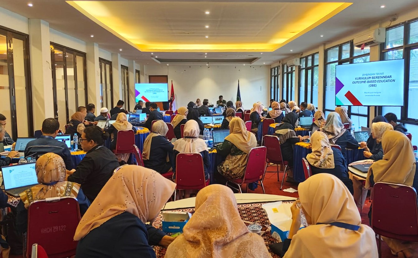 Universitas Bung Hatta Conducts OBE Curriculum Workshop to Strengthen Academic Quality